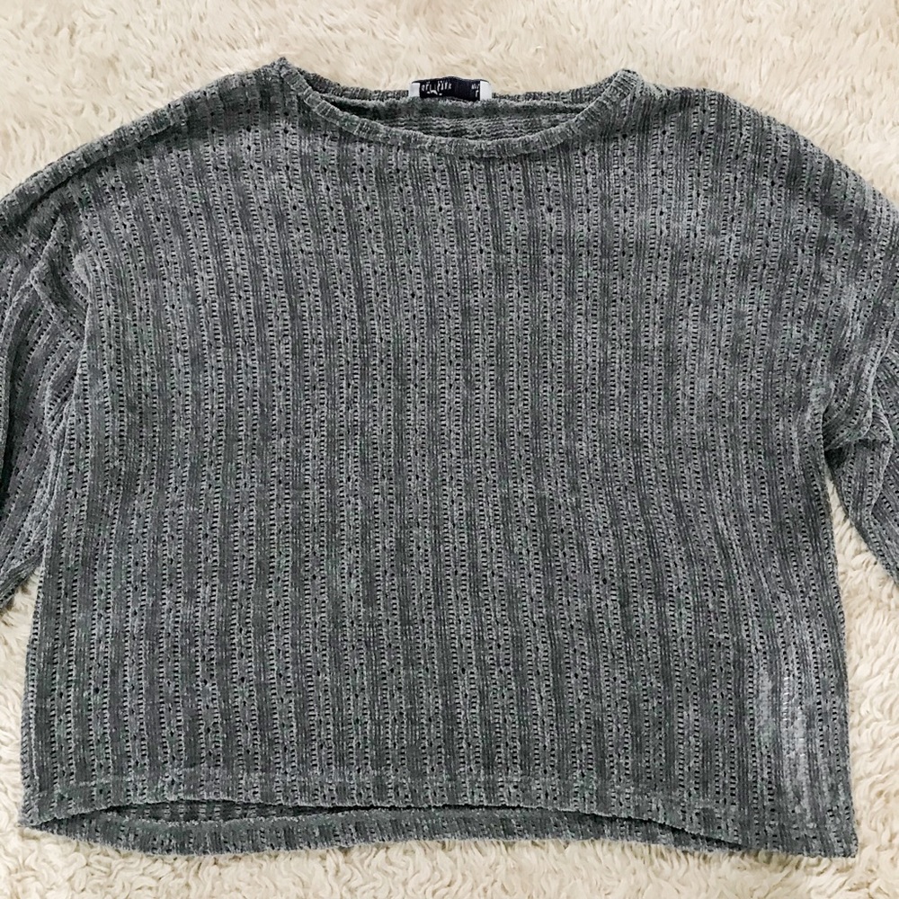 Hollister long sleeve gray sweater size large